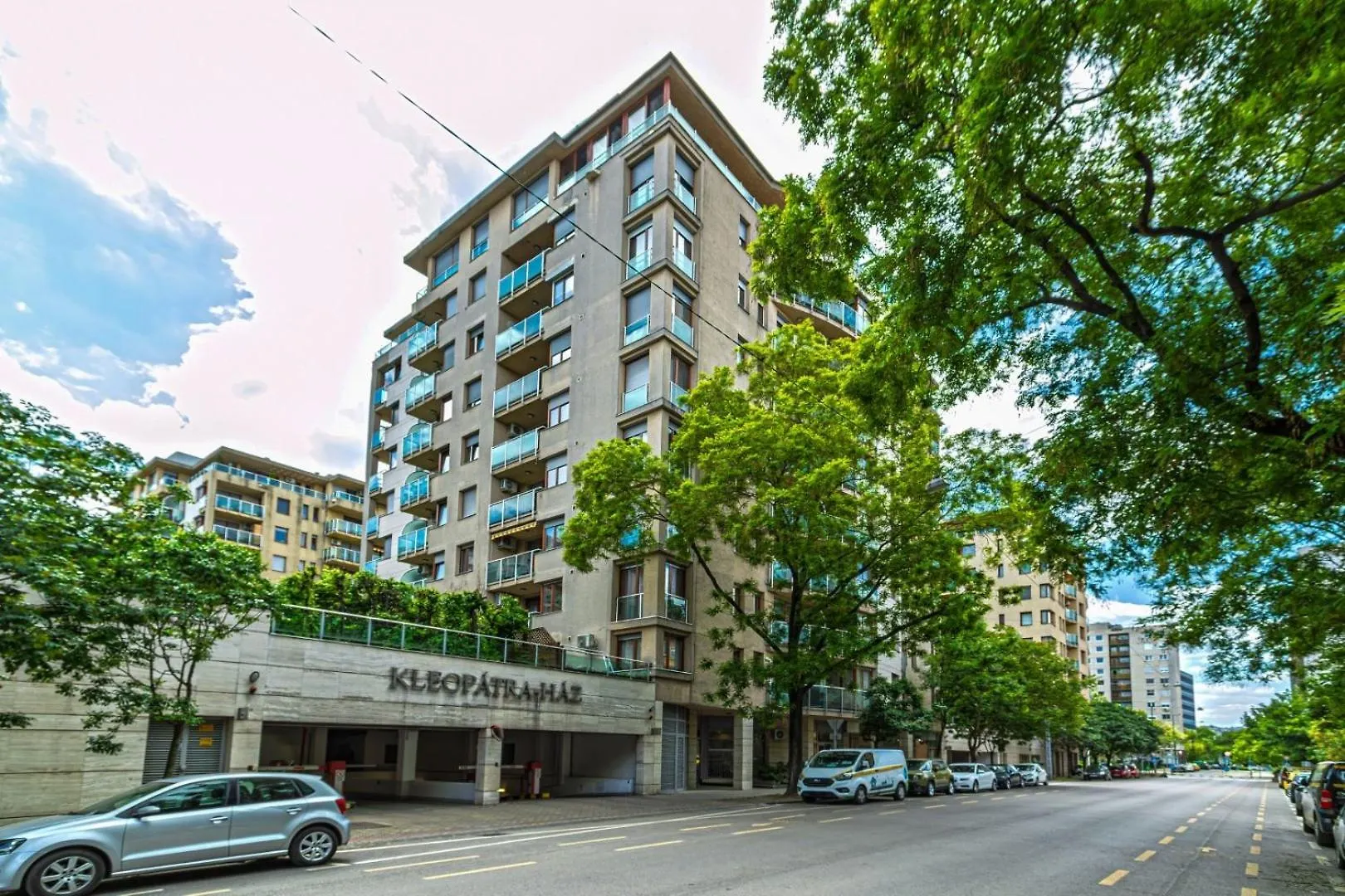 Dioro Luxury Residence Budapest- Steps From The Danube ,Free Parking Hungary
